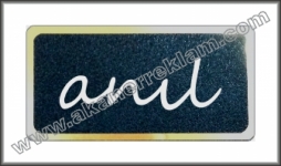 Tebeşirle Yazılabilen Yaka İsimliği