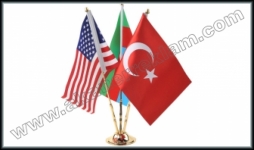 Üçlü Masa Bayrakları