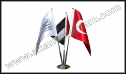 Üçlü Masa Bayrakları