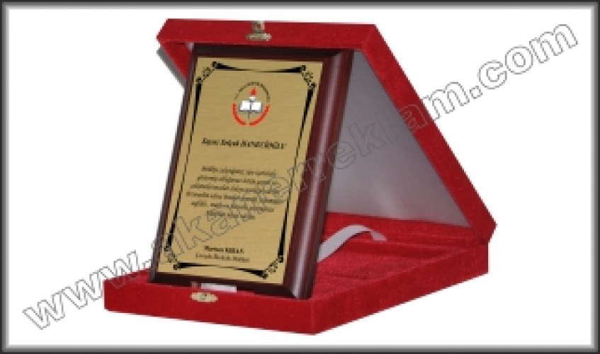 Ahşap Kaideli Plaket - 10